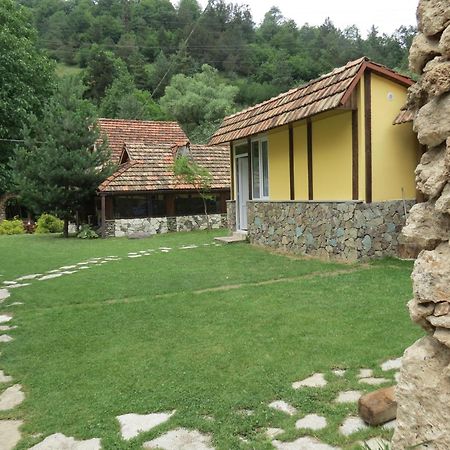 Hotel Eco Garden Dilijan Exterior foto