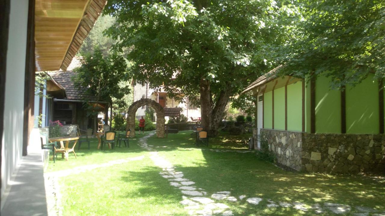 Hotel Eco Garden Dilijan Exterior foto